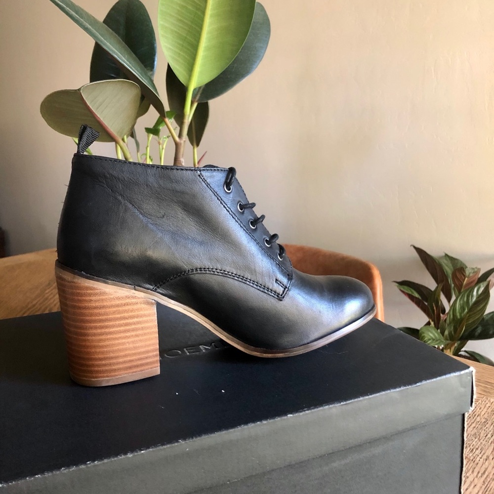 Leather Oxford Lace-up Booties